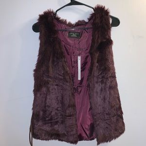 Fur vest